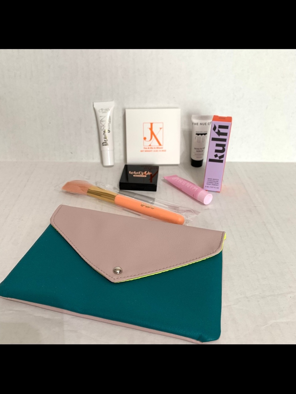 Beauty Bundle makeup skincare